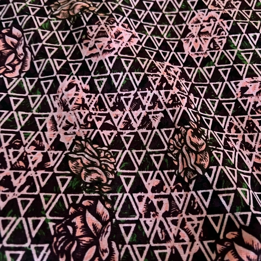 LuLaRoe free all smoke